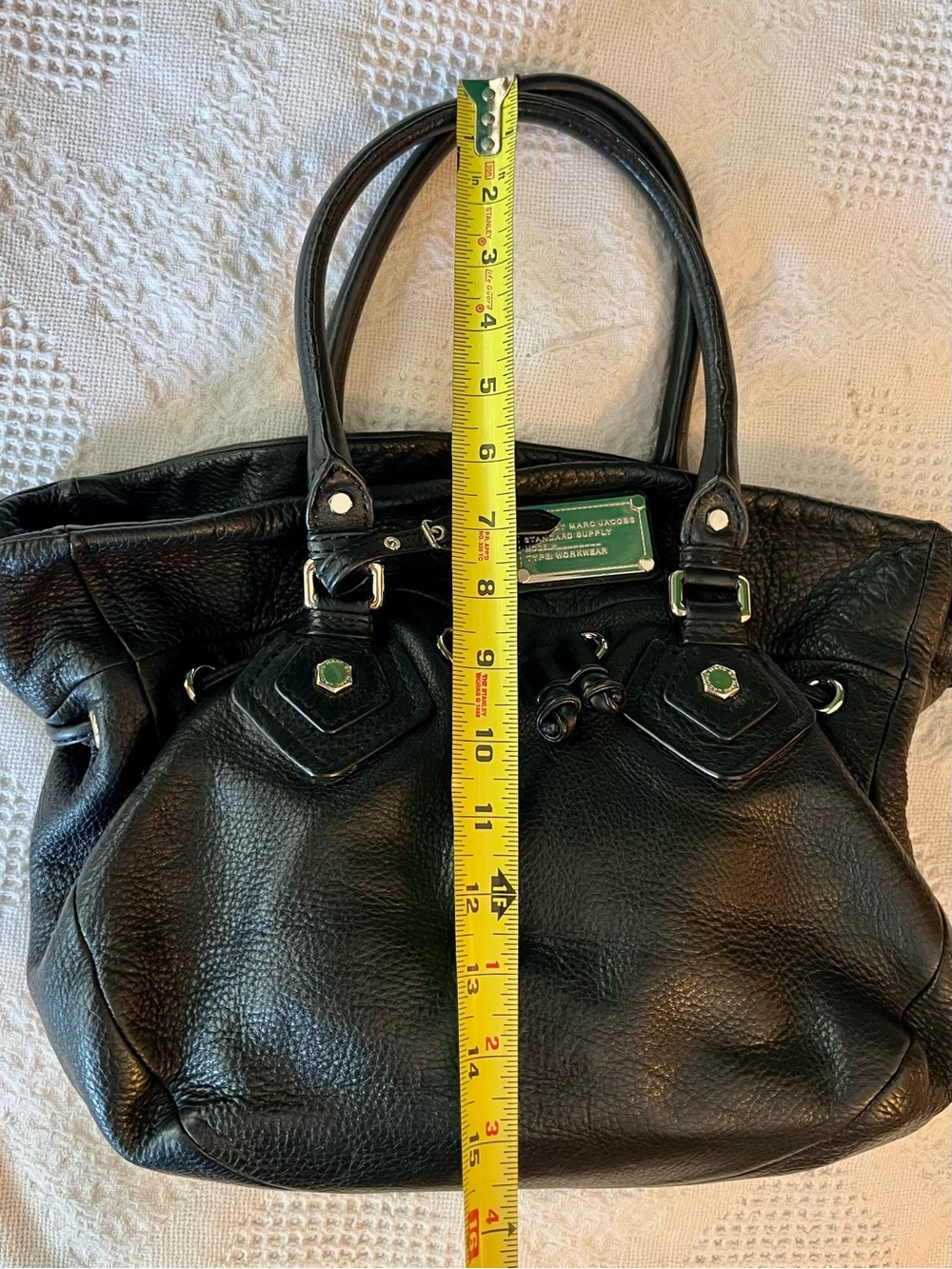 Marc By Marc Jacobs Black Leather Shoulder Bag & Gold Hardware in Awesome Shape - Picture 12 of 13